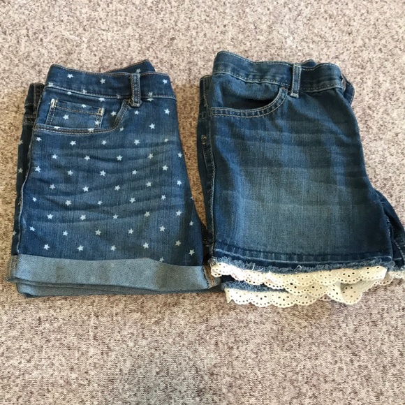 OshKosh B'gosh Other - Girls 10. Jean shorts bundle. EUC.